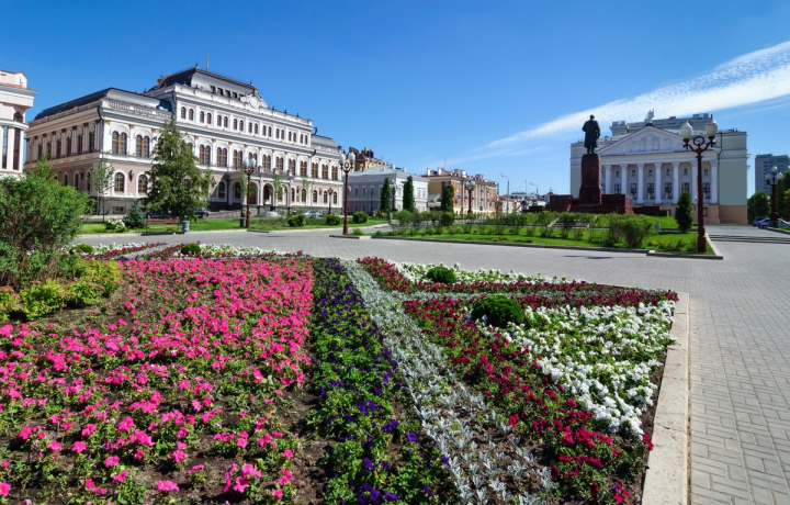 Площадь Свободы и Красная слобода: Казань парадная и душевная — фото 5