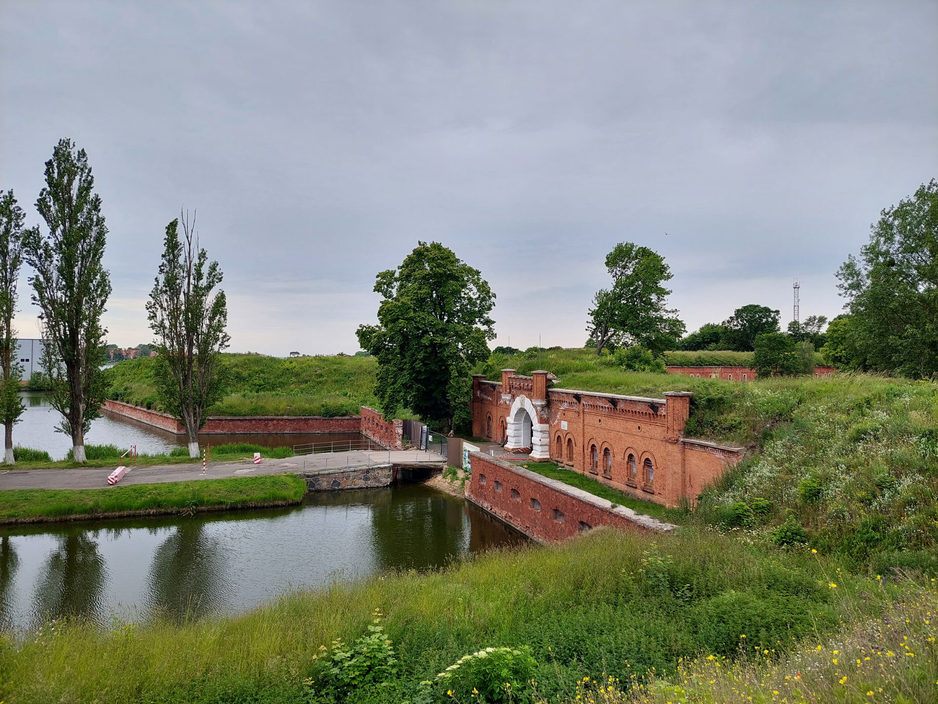 Цитадель пиллау балтийск. Балтийск крепость пилау. Крепость звезда пиллау. Балтийск крепость пиллау экскурсии. Цитадель пиллау балтийск.